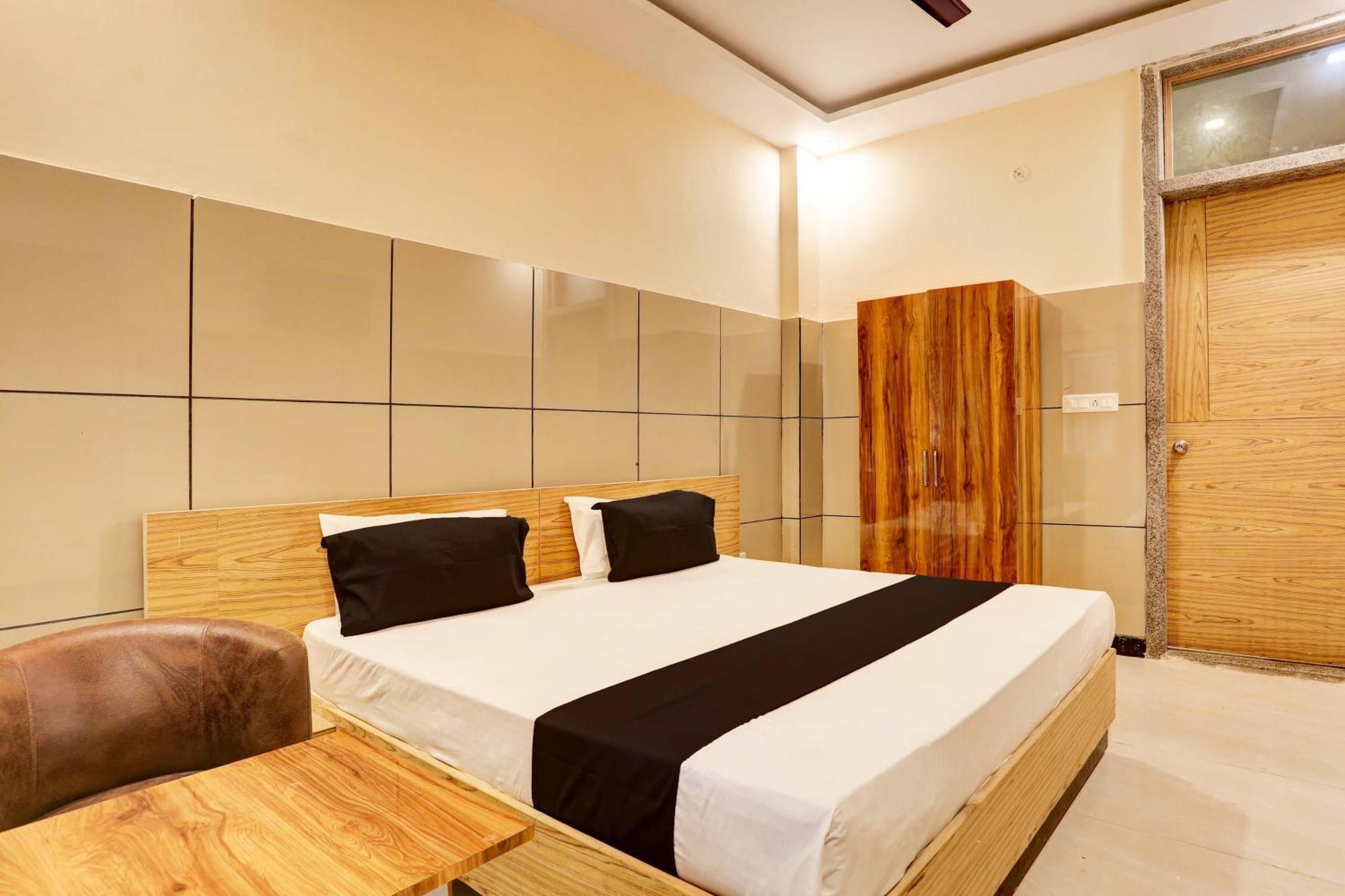 Hotel O 7 러크나우 외부 사진